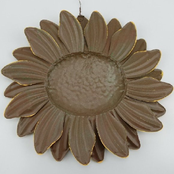 Hanging Metal Sunflower w/Bumble Bee Wall Décor - Picture 4 of 6